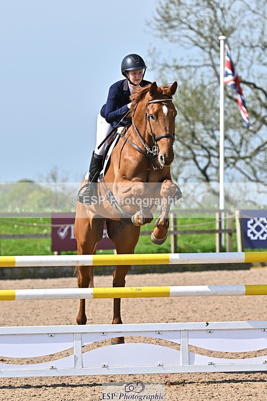 240509A-101122-00793 - Cls 8 Foxhunter