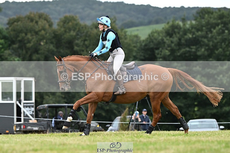 240825X-175408-38068 - 80cm XC 17.30 to End