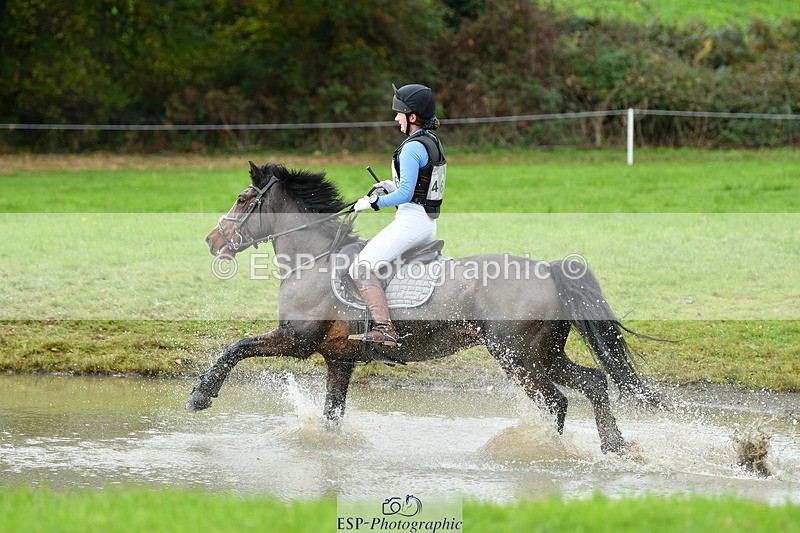 251025A-132053-19955 - F-466-Amber.Golley