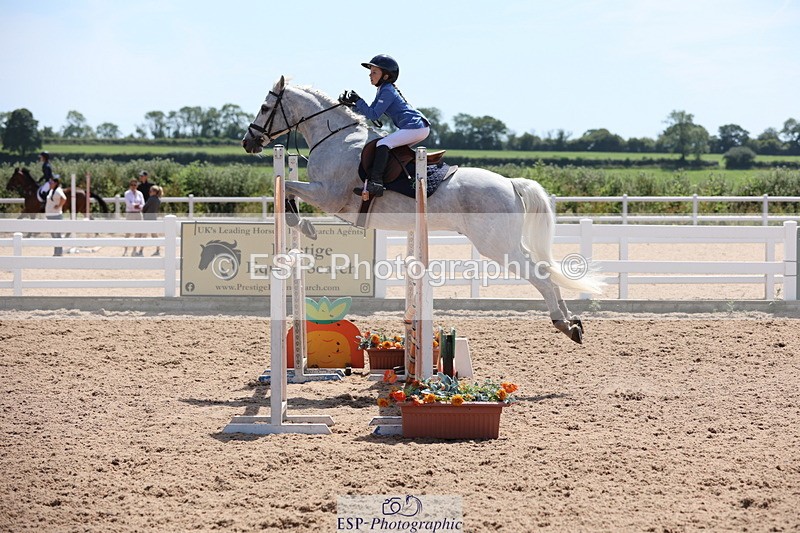 240629A-142716-06858 - Cls 19 Foxhunter and 1.10m Open