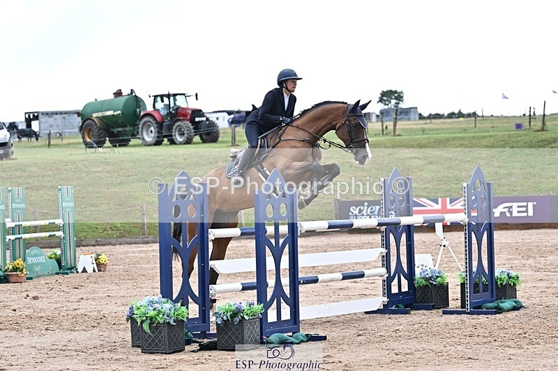 250731-104821-00444 - Cls 02 Snr Fox 1st Rnd