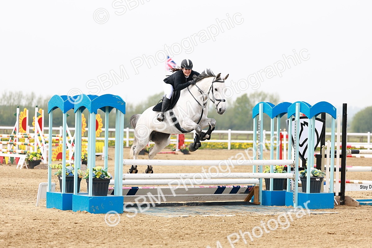  - Class 18 - Senior Newcomers - 1.10m