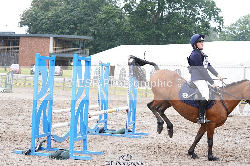 240824X-122528-24040 - 80cm Round 1 12.00 to 13.00