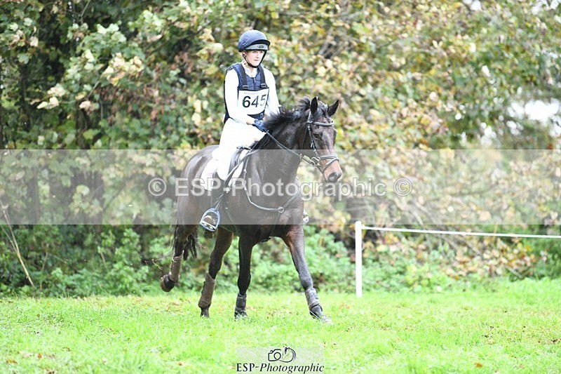 231021-115049-15319 - 645-COOLEY.CORPELLO-Francesca.Swallow-SC+XC