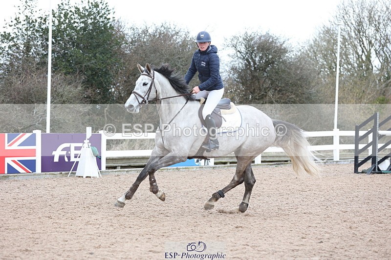 240223A-131517-01436 - Cls 5 Newcomers and 1.10m Open