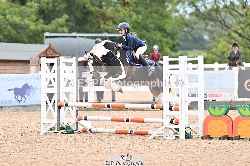 250920-105705-00313 - Cls 22+23 Club and Schools 70cm