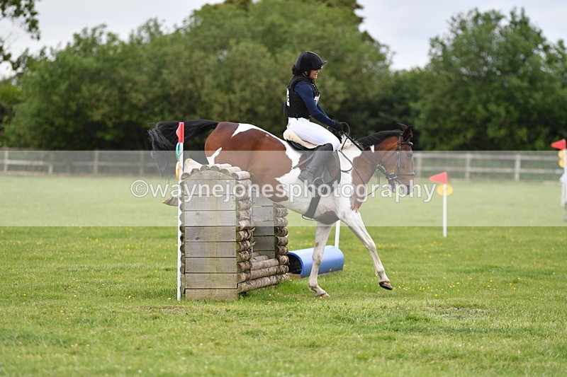 WJ5_3555 - Class 5 80cm Pairs