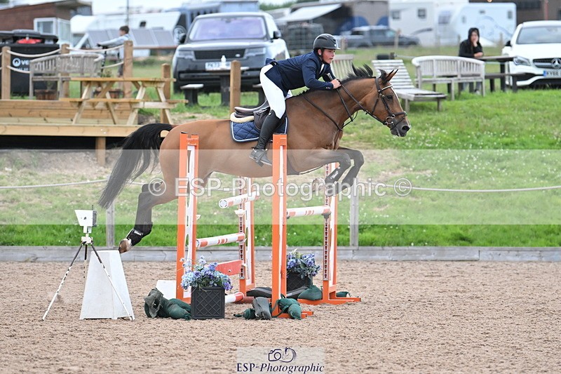 240629A-202308-10376 - Cls 20-22 Children on Horses
