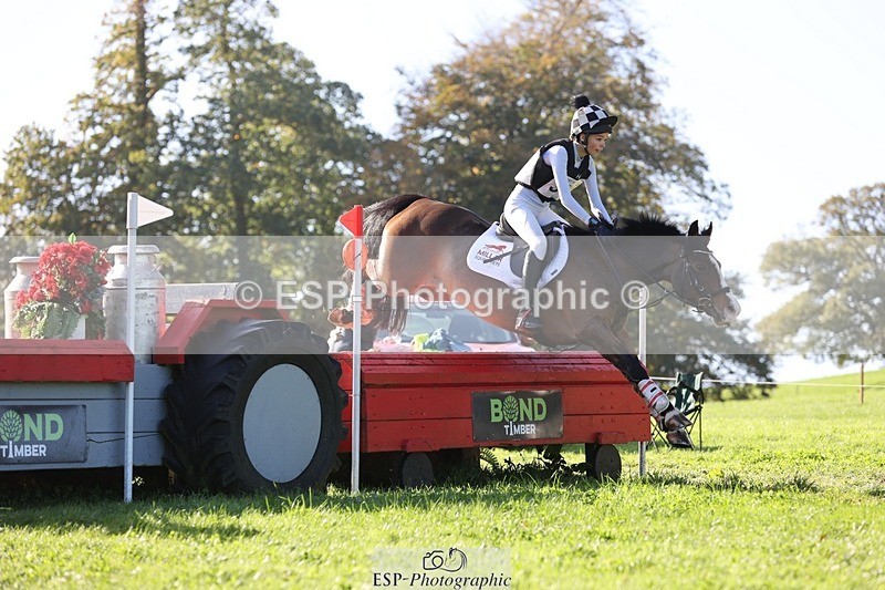 241026-112140-12282 - 375-Erin.Brown-50.SHADES.OF.BAY