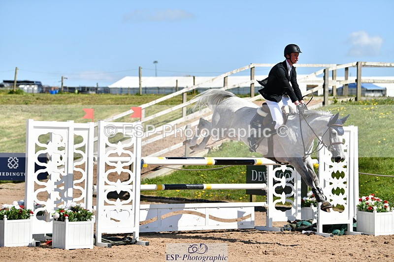 240420A-120528-10865 - Cls 3, 2 Star Small Tour 1.30m