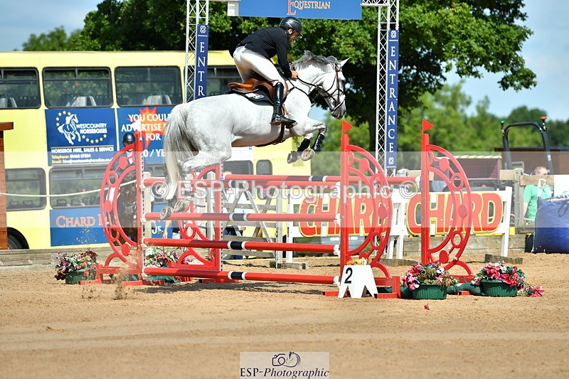 230720A-104905-01978 - Cls 5, 2 Star Medium 1.35m