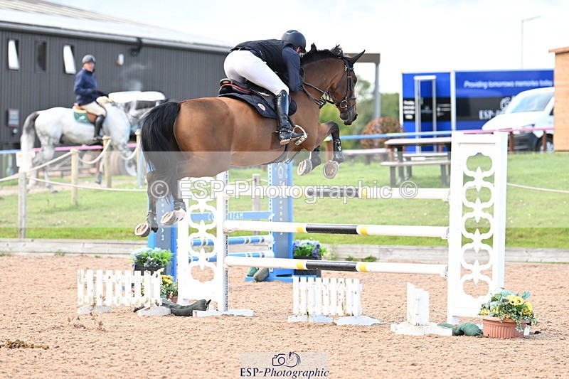 240912A-155006-02377 - Cls 6 National 1.40m Open