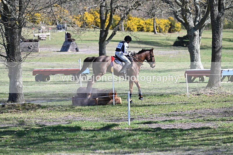 WJ7_9964 - XC Time 10:51 to 11:07