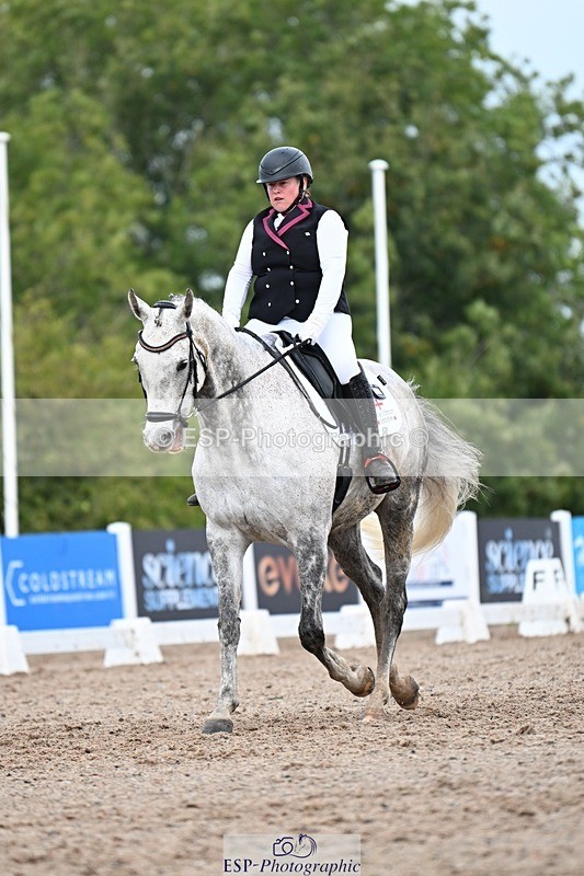 250907-130853-09986 - 071-Emma.ChapmanRoyal.Achiever