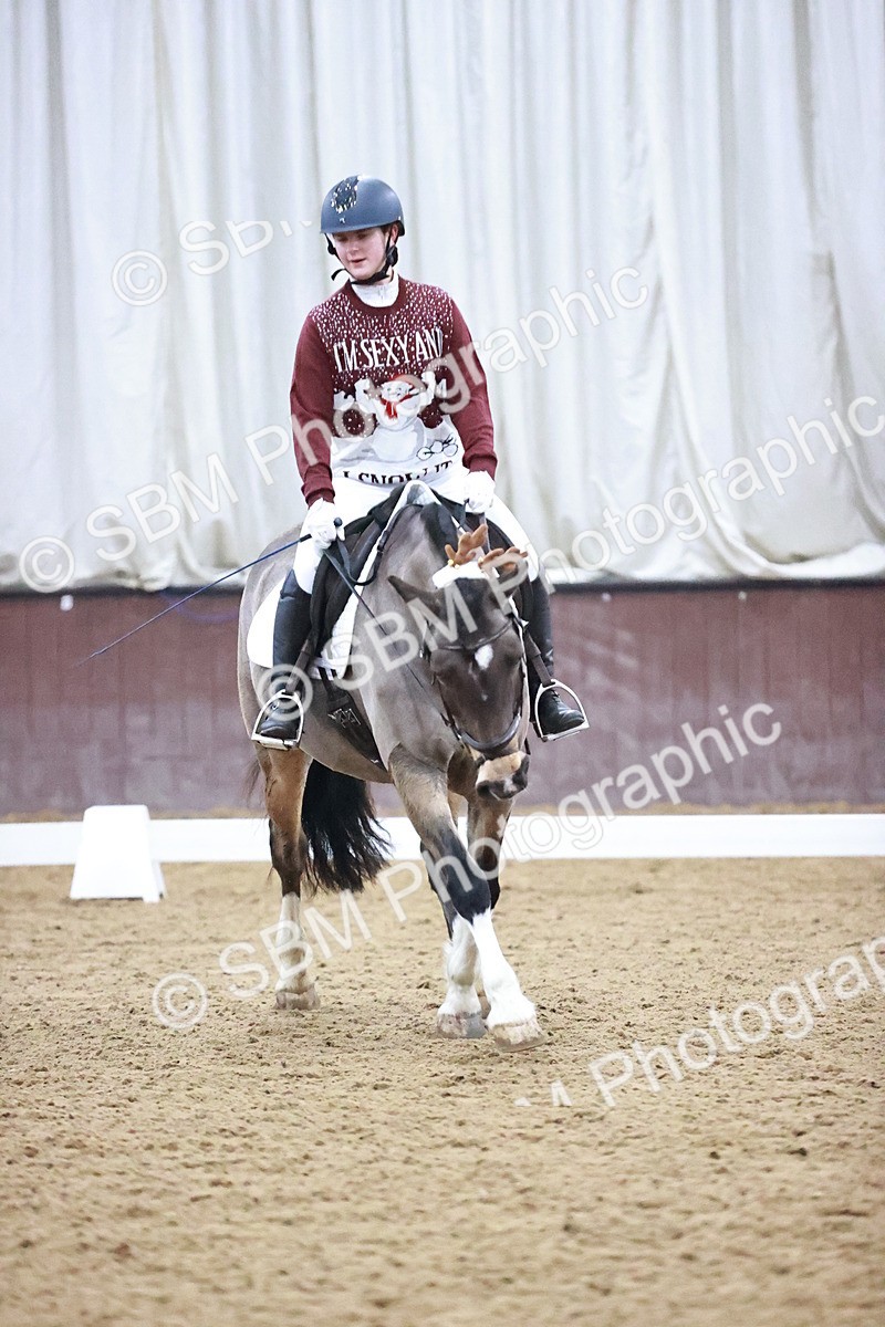 SBM_000913 - Class 7-10 - Novice 1 - Elementary 1