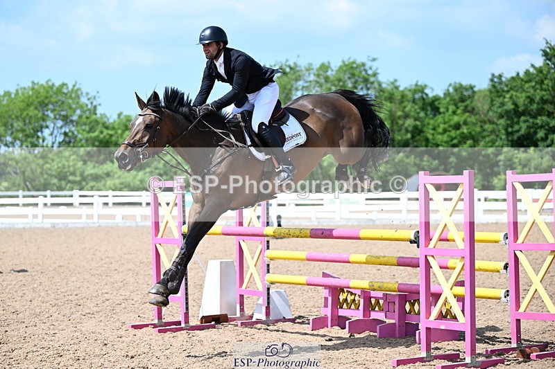 240605A-145033-00803 - Cls 4 Newcomers and 1.10m Open