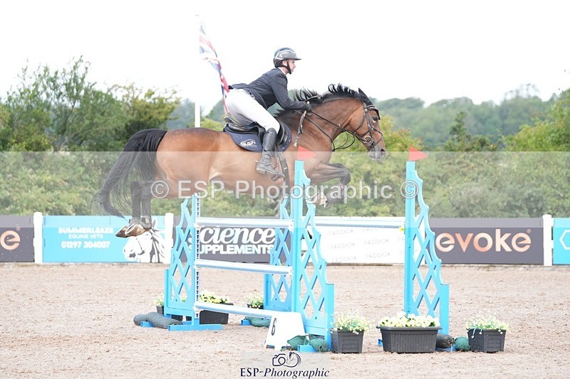 250720-094146-18203 - Cls16, 1 Star Silver Tour Accumulator