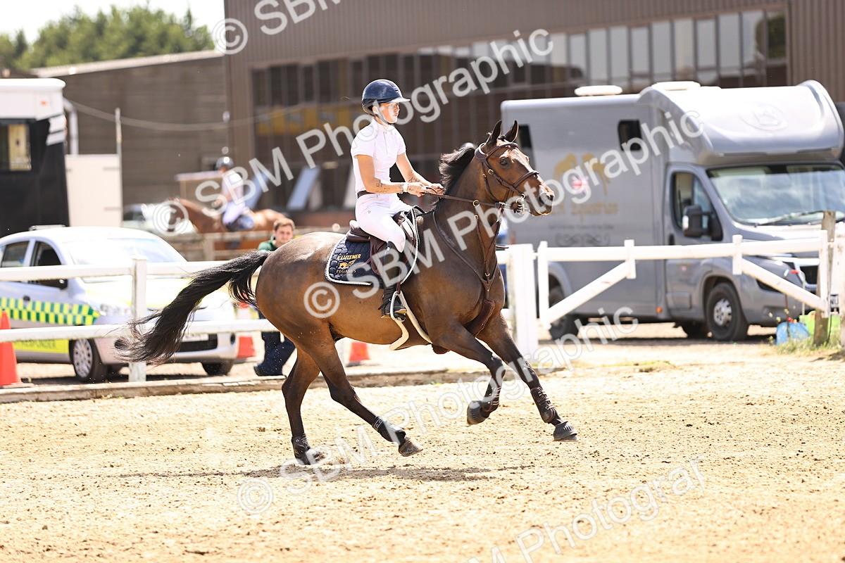 SBM_001219 - Class 16 - GFS Senior Newcomers 1.25m