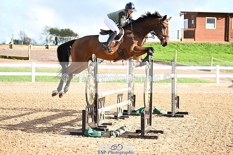 241023A-151256-01131 - Cls 5 Foxhunter and 1.20m Open