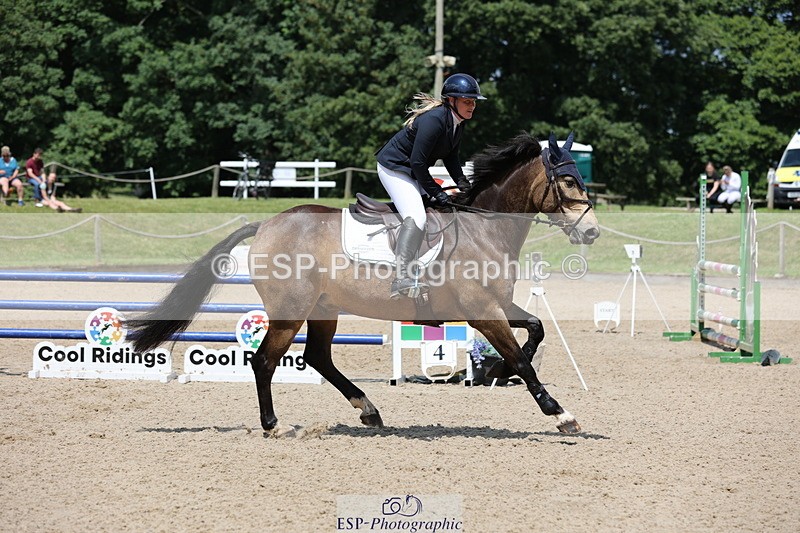 250614A-122106-06376 - Cls 28 95cm Amateur Quali