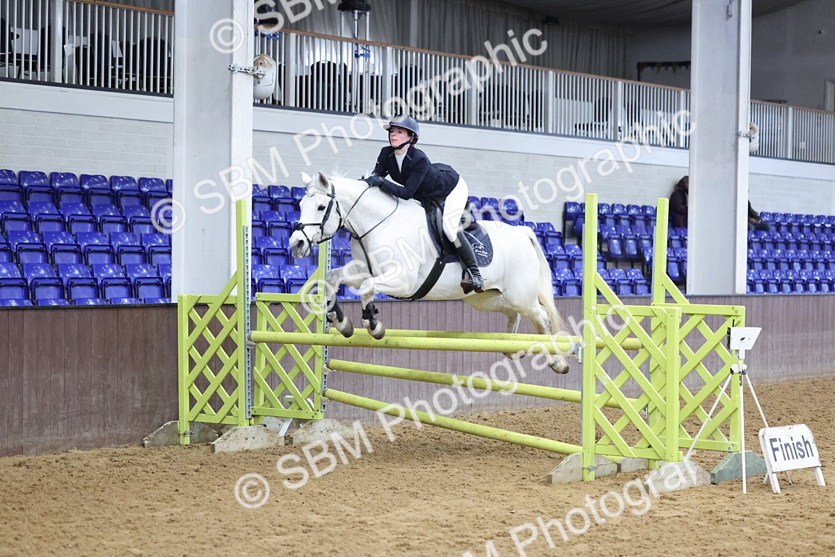 SBM_002103 - Class 4 - Blue Chip Pony Newcomers - 1.00m