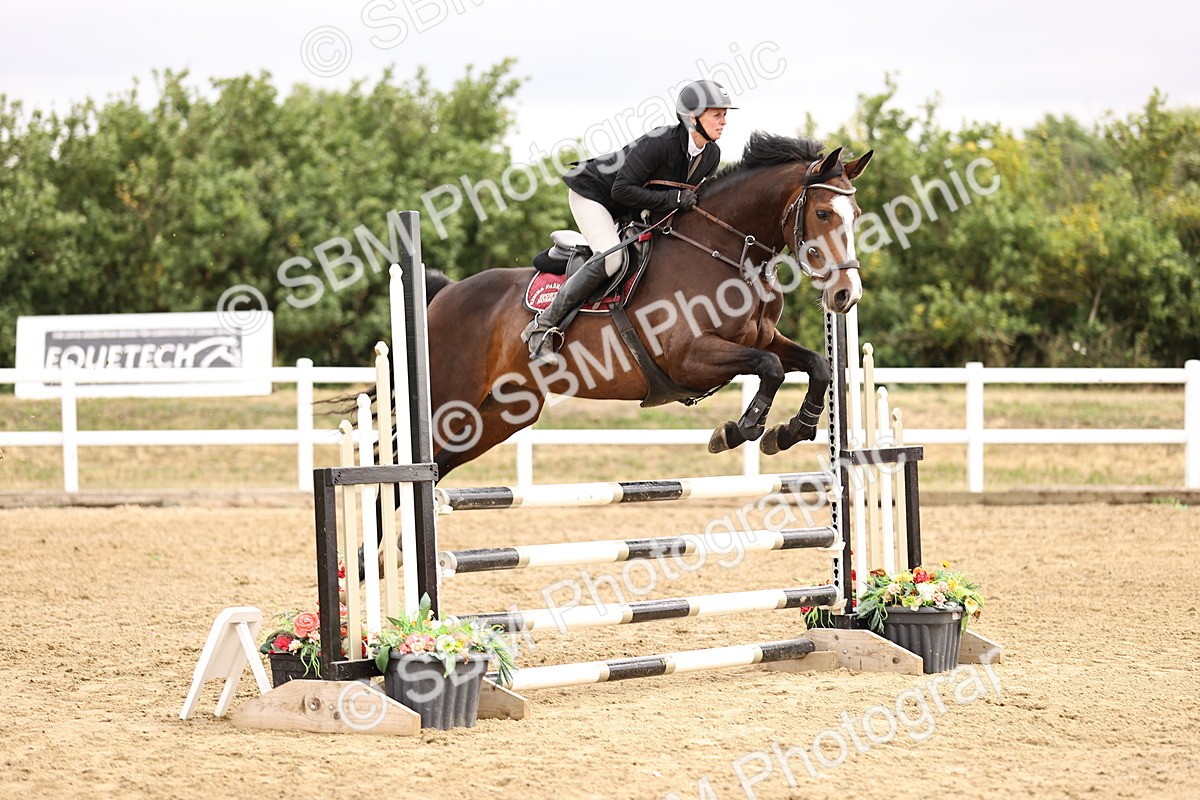 SBM_012917 - Class 13 - Senior British Novice - 90cm Open