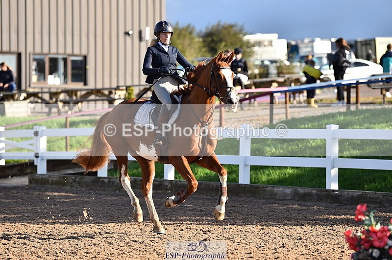 231014A-100856-03841 - Cls 12 British Novice & 90cm Open