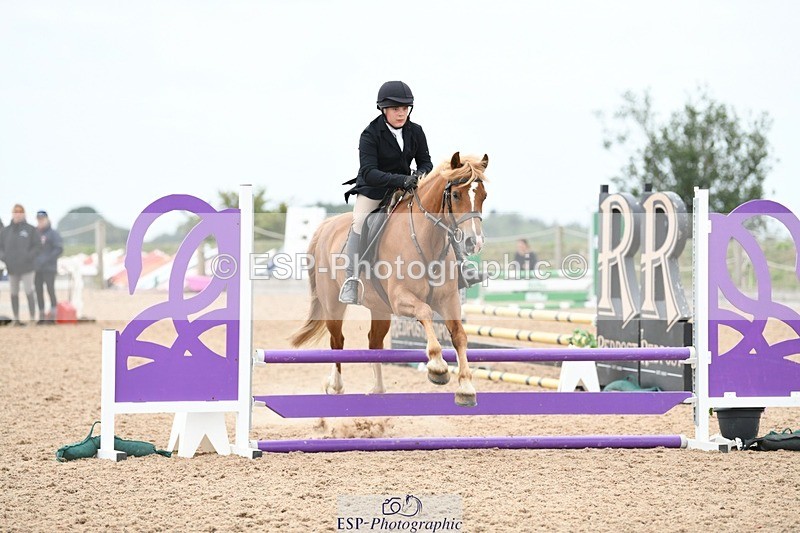 250807-102519-00126 - 70cm Round 1