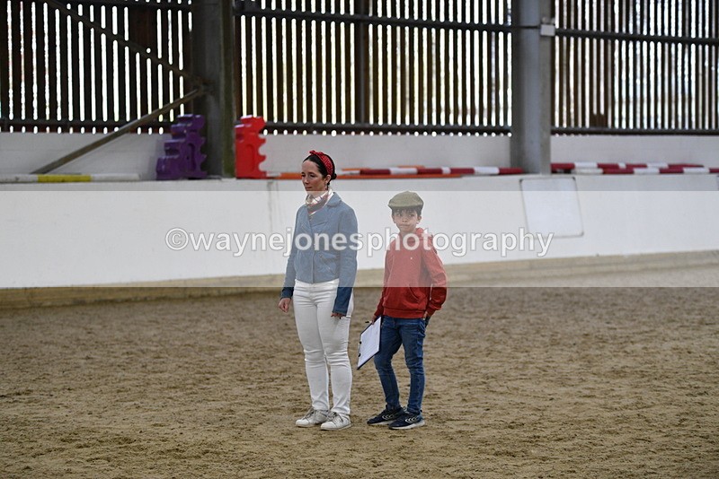 WJ5_6336 - Class 9 Ridden Veteran