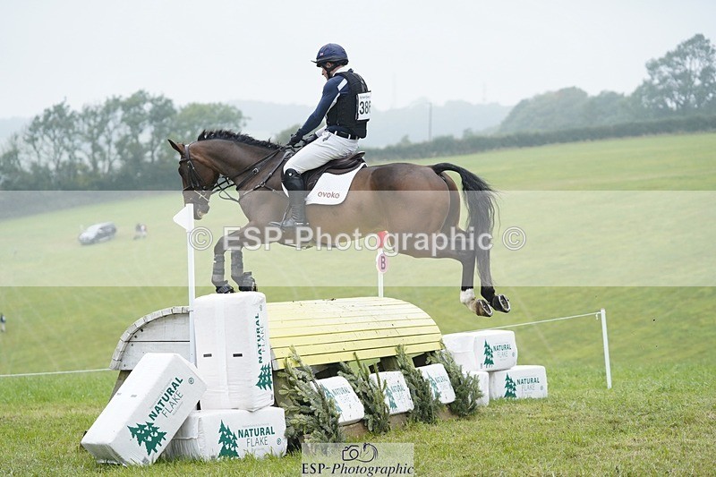 240901A-115708-07115 - 386-Aaron.Millar-MILOTHAGO