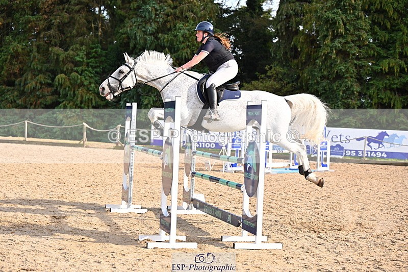 250817A-180327-05322 - Cls 25 Snr 1.20m