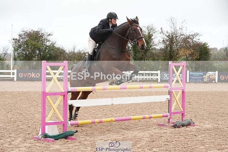 251109-102236-03356 - Cls 19 Snr 1.05m Open