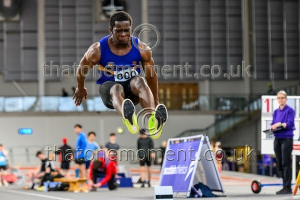 SeniorInd25-917223 - Field Male