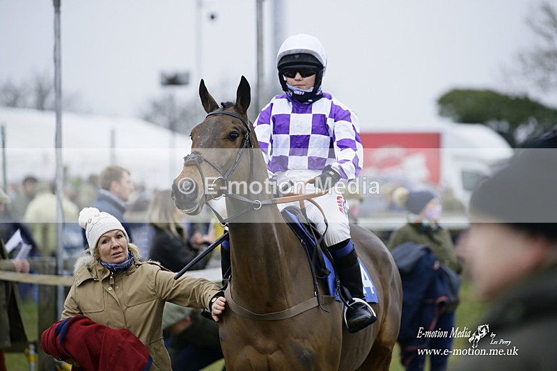 PtP 230122 403 - Cocklebarrow Races - Heythrop Hunt - 23/01/22