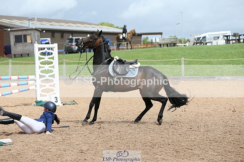 230715A-111519-00688 - Cls 34 Springboard 128cm & 138cm