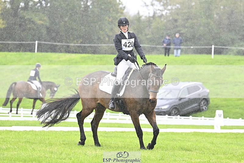 251023A-121014-04040 - F-420-Helen.Buckland