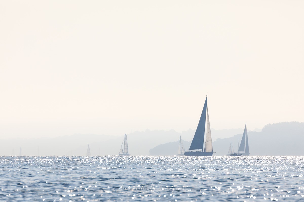 Tacking past Yarmouth - Boats