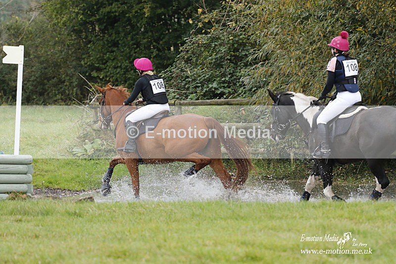  WWHT 171021 2086 - Novice Pairs (0.80m)  17/10/21