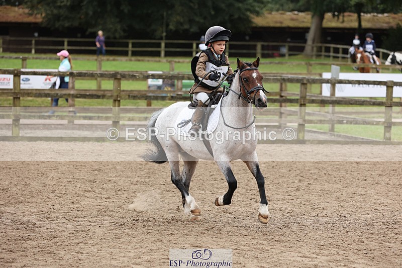 240822X-092324-00492 - 40cm R1 8.30 to 9.30