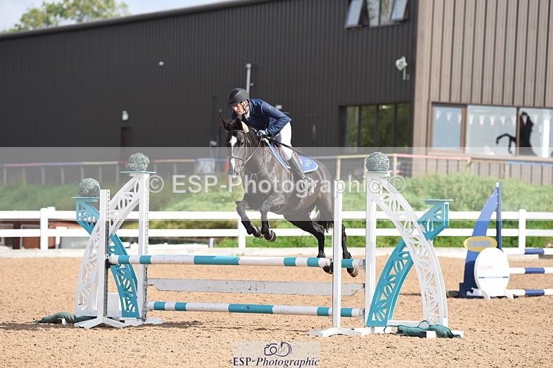 230915A-111508-00270 - Cls 9 British Novice & 90cm Open