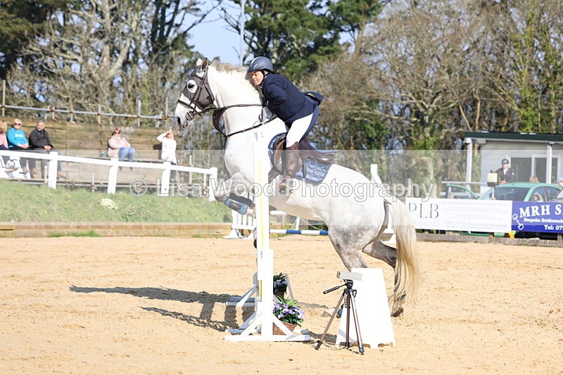 3E7A6182 - Class 3: Senior 80cm