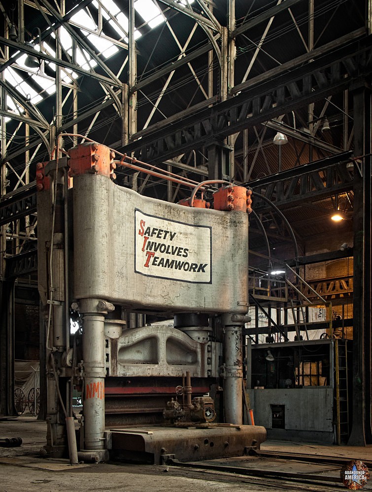 Bethlehem Steel (Bethlehem, PA) | Safety Involves Teamwork - Bethlehem Steel