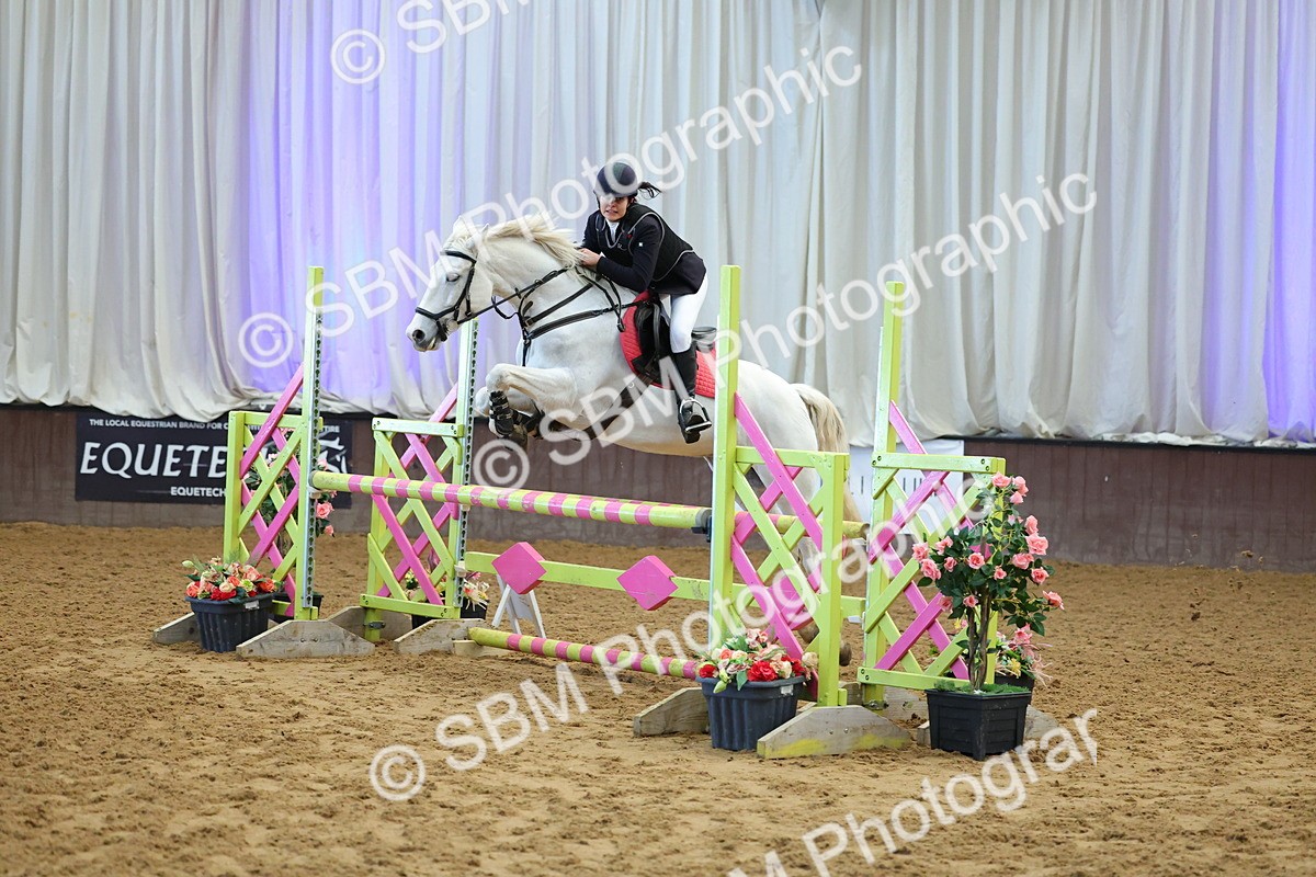 SBM_005634 - Class 22 - Bliss of London Novice Winter Championship Qualifier 90cm
