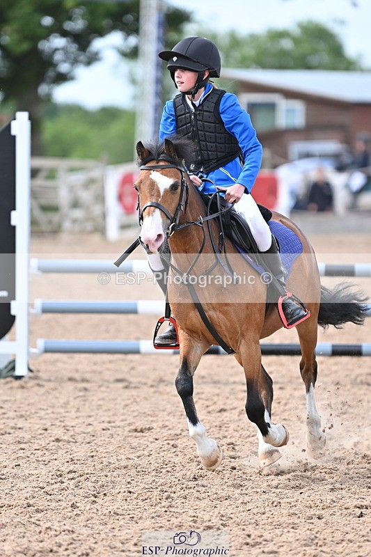 240628A-161609-01415 - Cls 5 Stepping Stones 128cm + 138cm