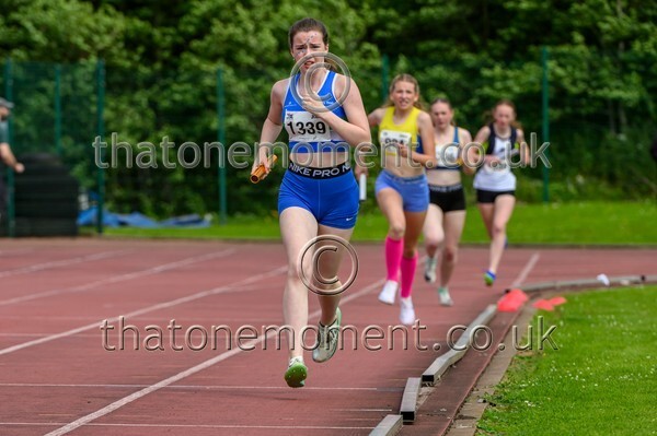 Relays26-923953 - Female Set Four