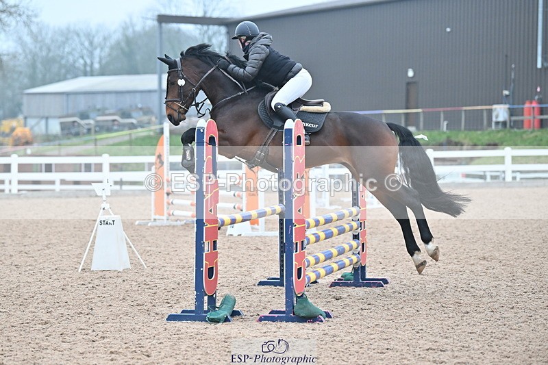 240113A-100651-01623 - Cls 9 British Novice and 90cm Open