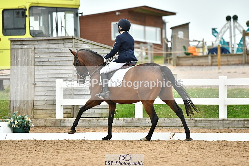 230630A-111832-01322 - Cls 5 Novice 37A