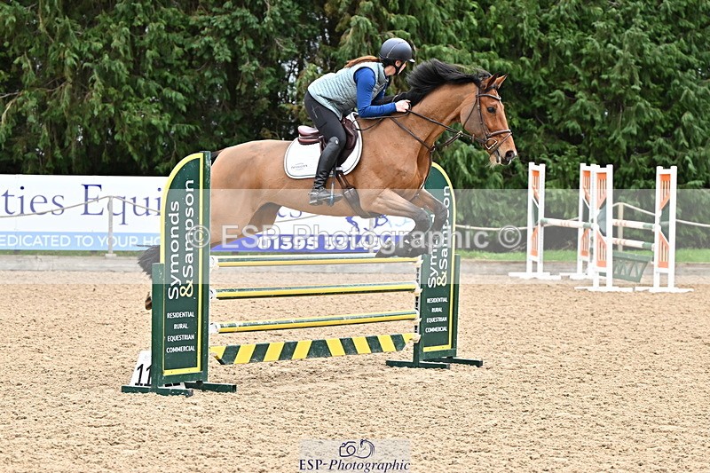 250201A-112212-00392 - Cls 02 Local Horse 100cm