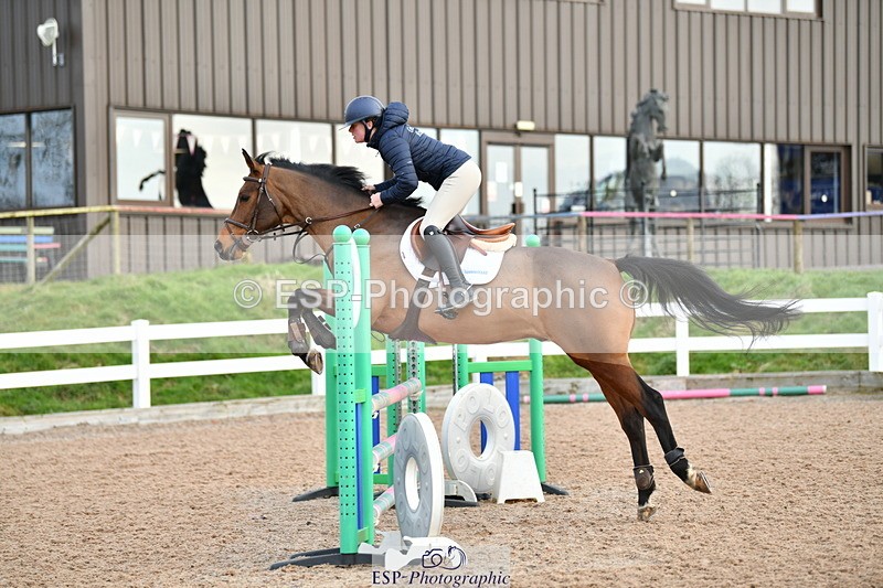 240124A-103950-00140 - Cls 1 British Novice & 90cm Open