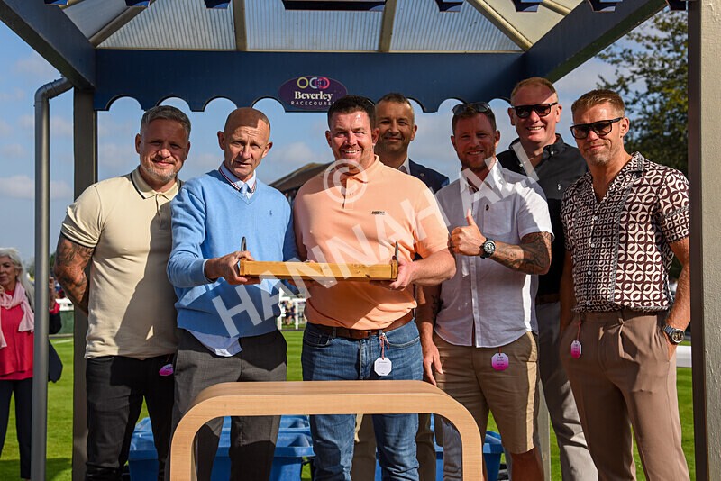 310824-Race 6-Amphius-2855